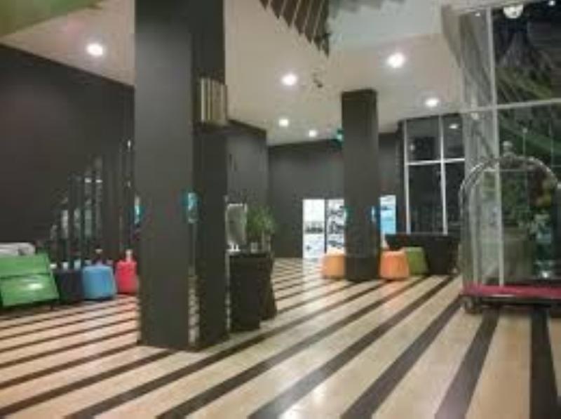 סוראבאיה Maxonehotels.Com At Tidar מראה חיצוני תמונה
