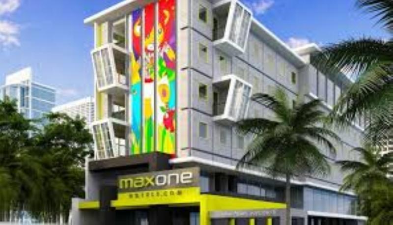 סוראבאיה Maxonehotels.Com At Tidar מראה חיצוני תמונה