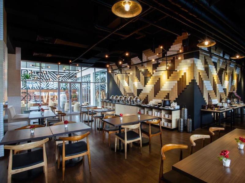 סוראבאיה Maxonehotels.Com At Tidar מראה חיצוני תמונה