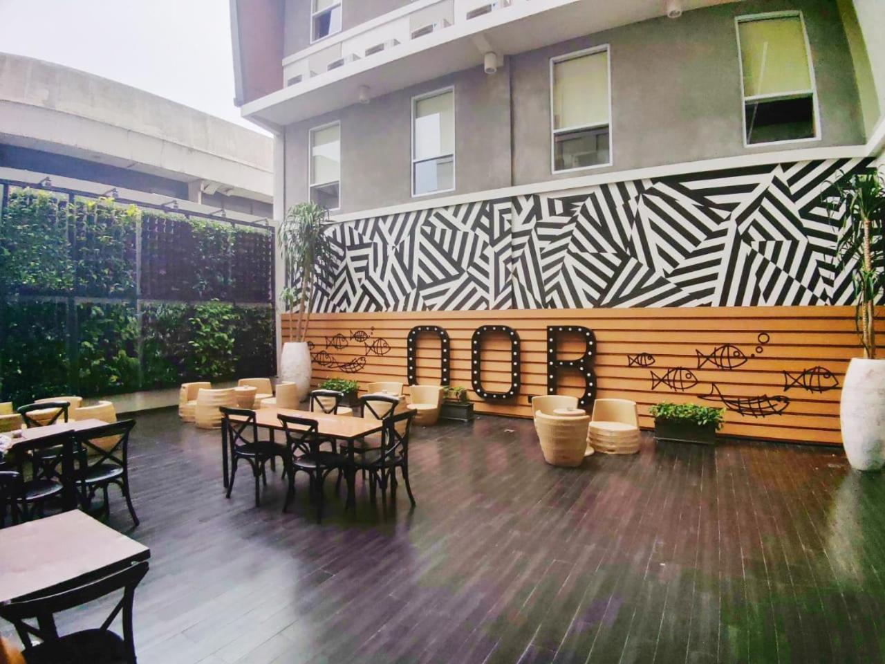 סוראבאיה Maxonehotels.Com At Tidar מראה חיצוני תמונה